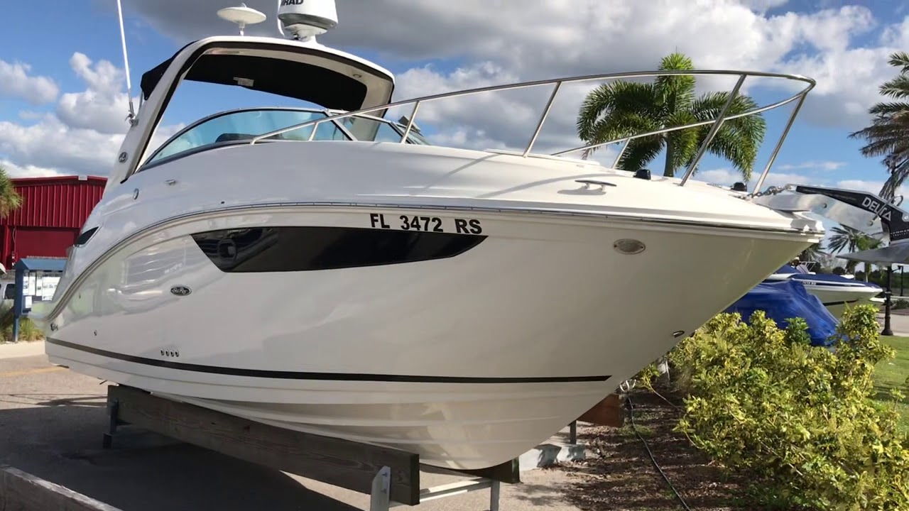 2018- SeaRay 260 Sundancer