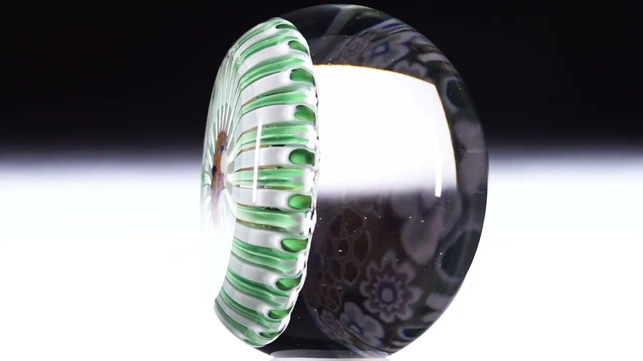 Glass Paperweight Auction 93 Lot 258