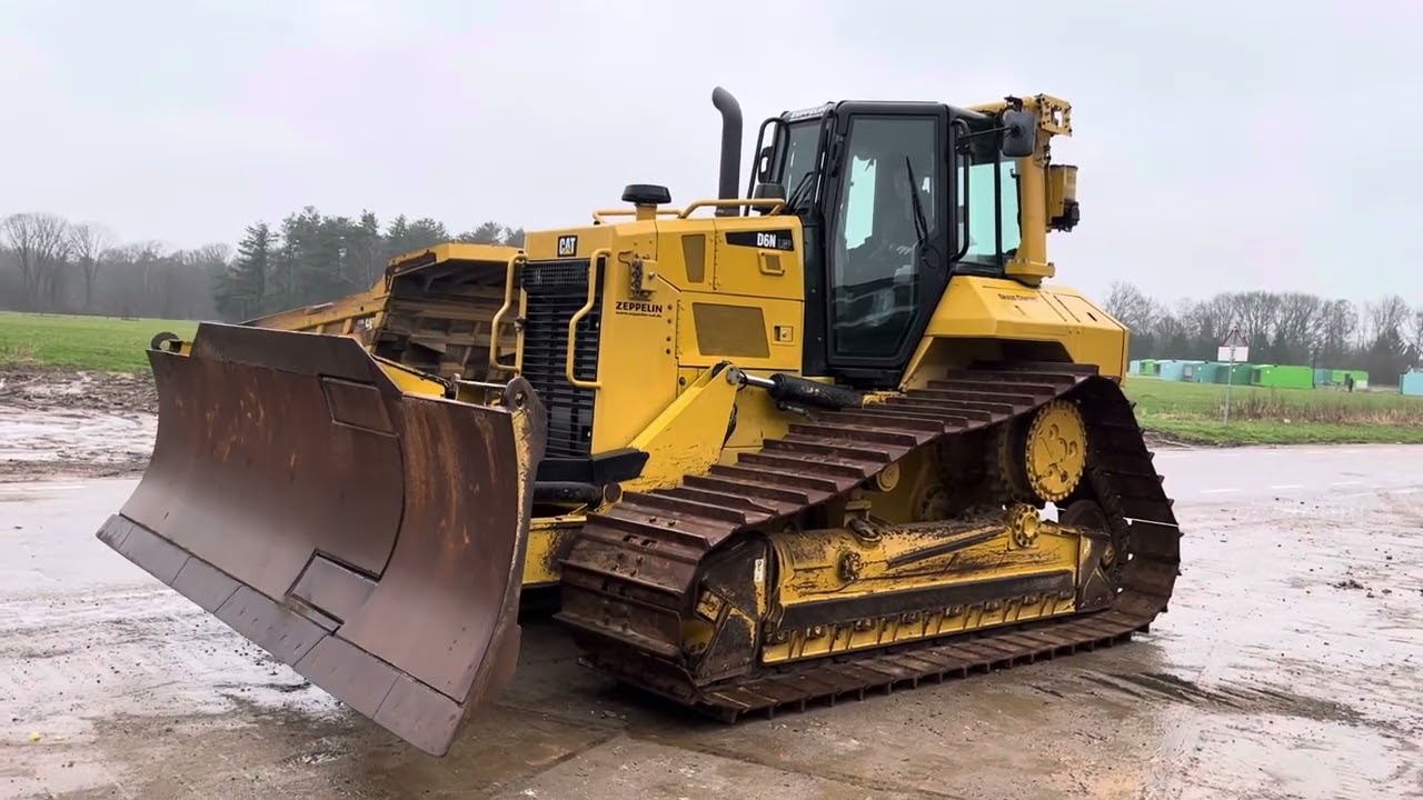 Caterpillar D6N LGP Bulldozer - Year: 2018 (Refnr. BM5658)