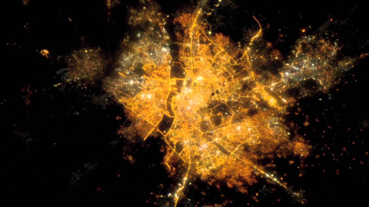 High-Res Images of Cities at Night from the International Space Station