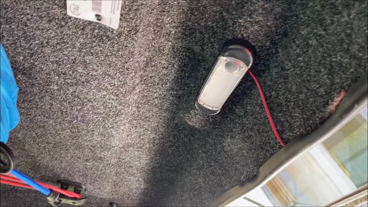 Leer camper shell dome light troubleshooting
