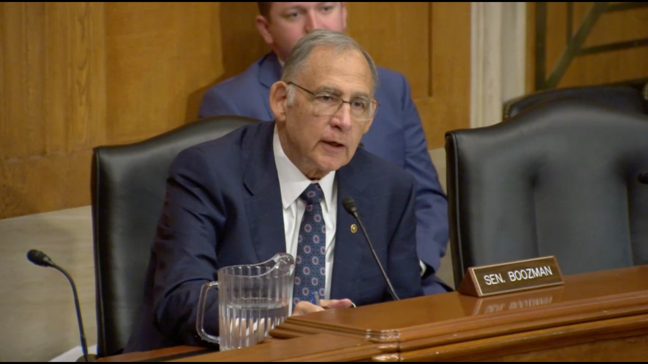 Boozman Praises Corps of Engineers Leadership for New Direction, Focus on Cooperation