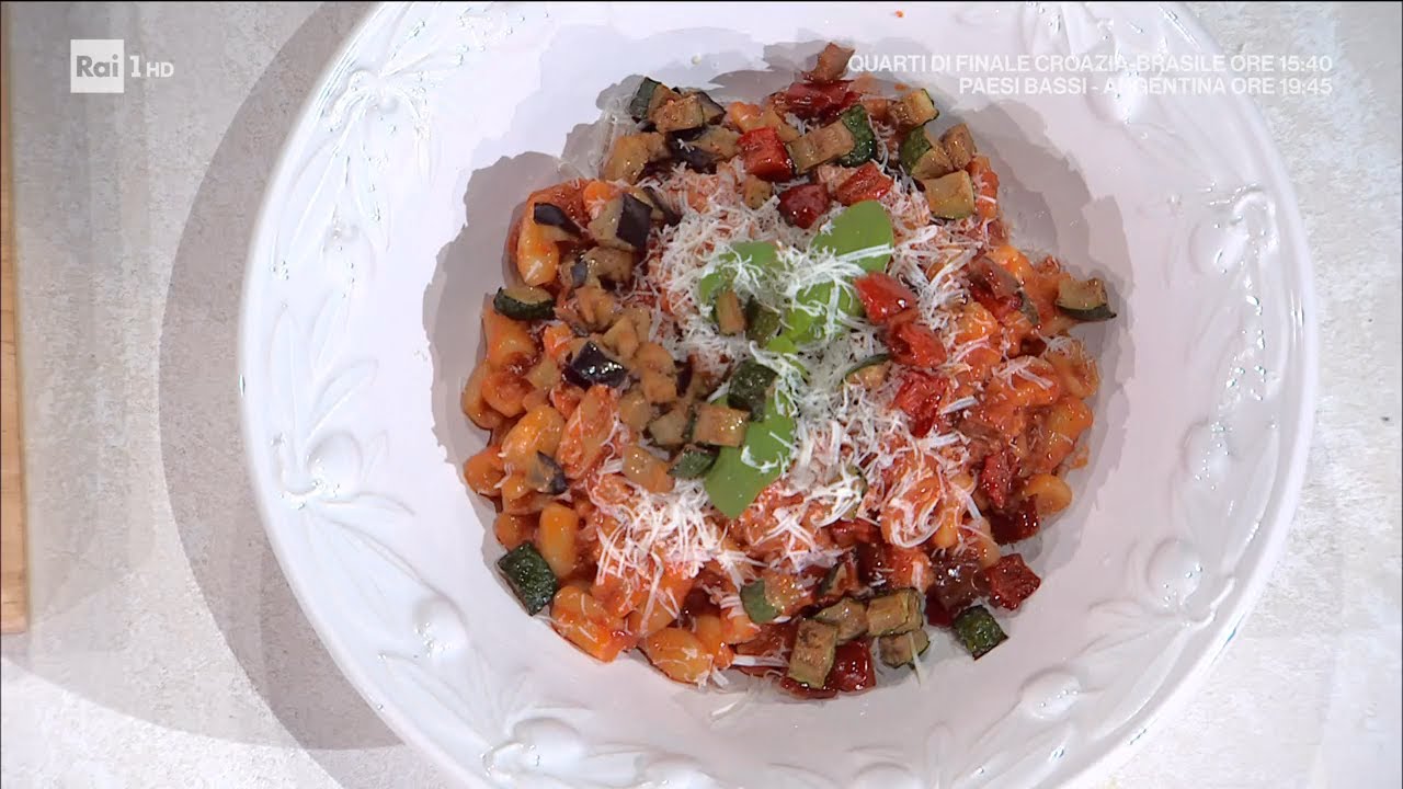 Cavatelli Molisani al ragù - È sempre mezzogiorno - 09/12/2022