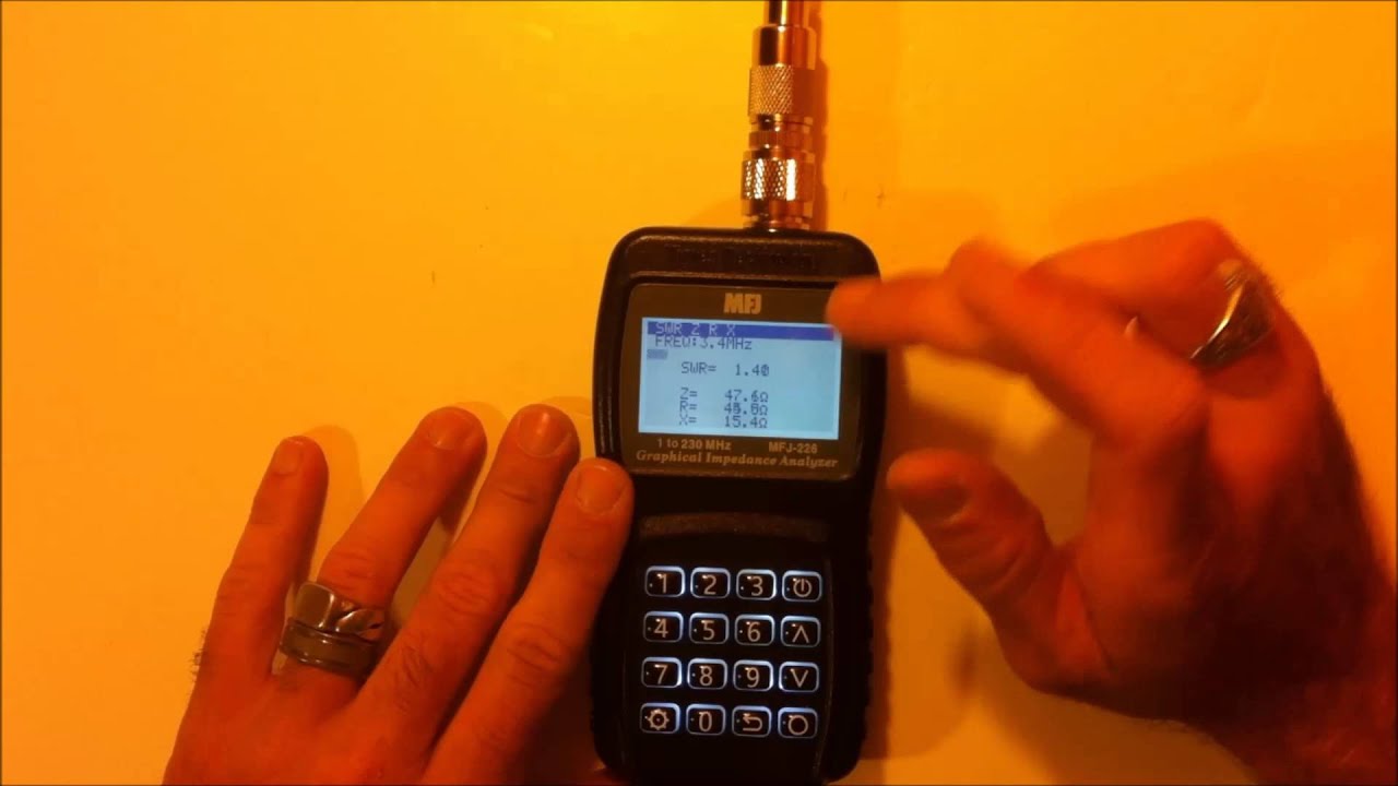 MFJ-226 Graphical impedance antenna analyzer review demo