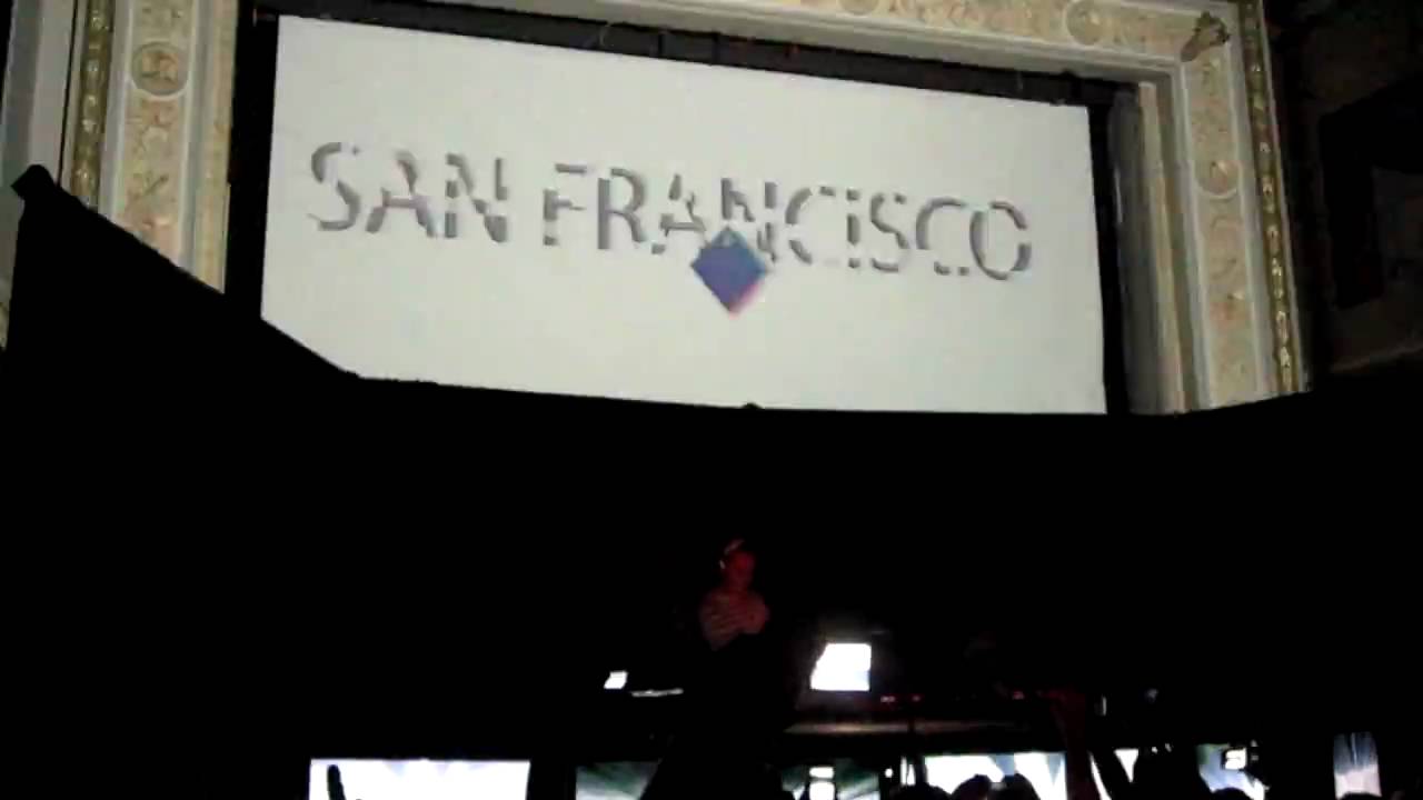 Tiesto playing C'est Dans L'air (Remix) @ Ruby Skye, SF. 4-11-2010