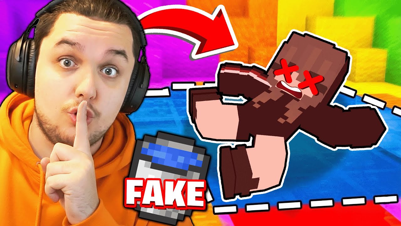 Mi-am Trollat Prietenii cu APA FAKE in Minecraft ! 😂