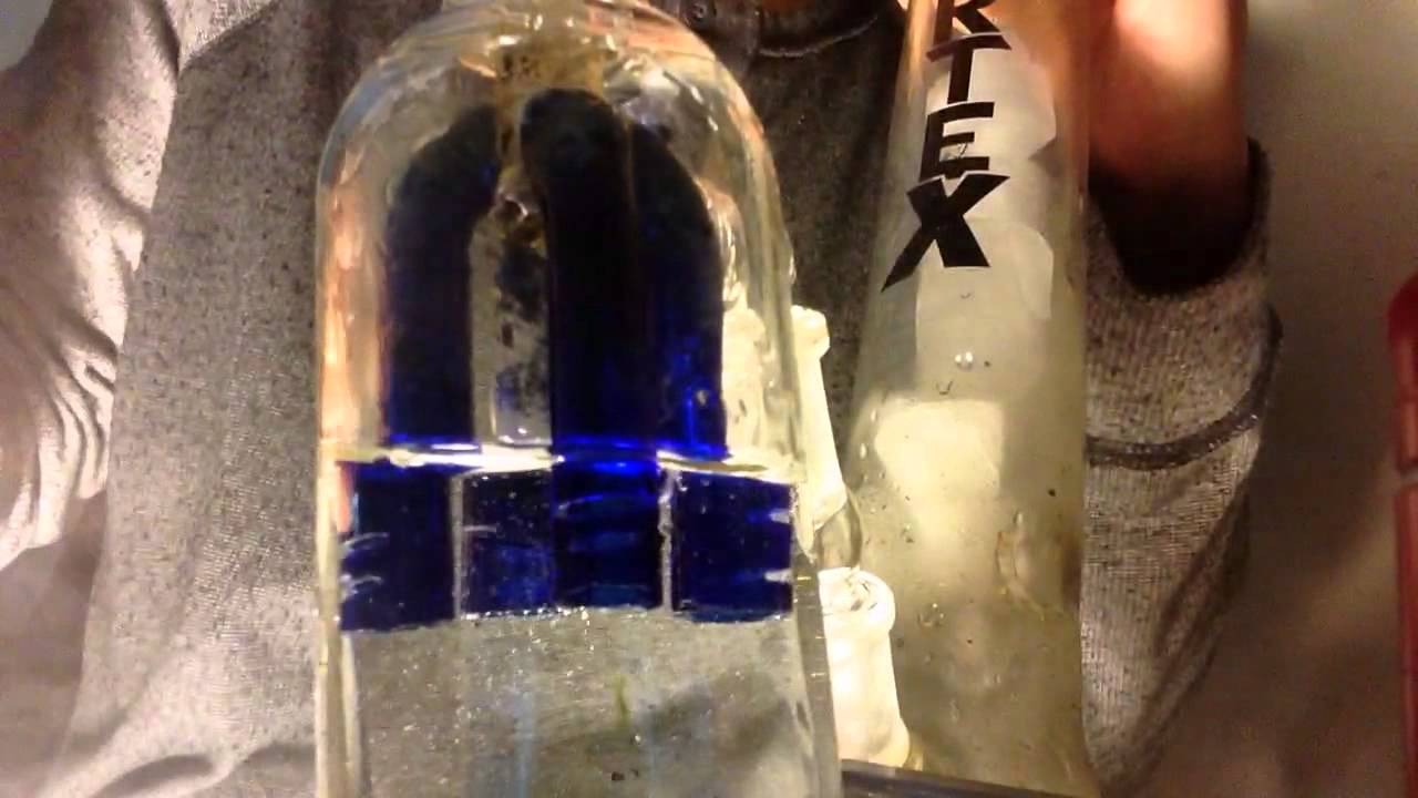 4 Arm Ash Catcher Close-Up