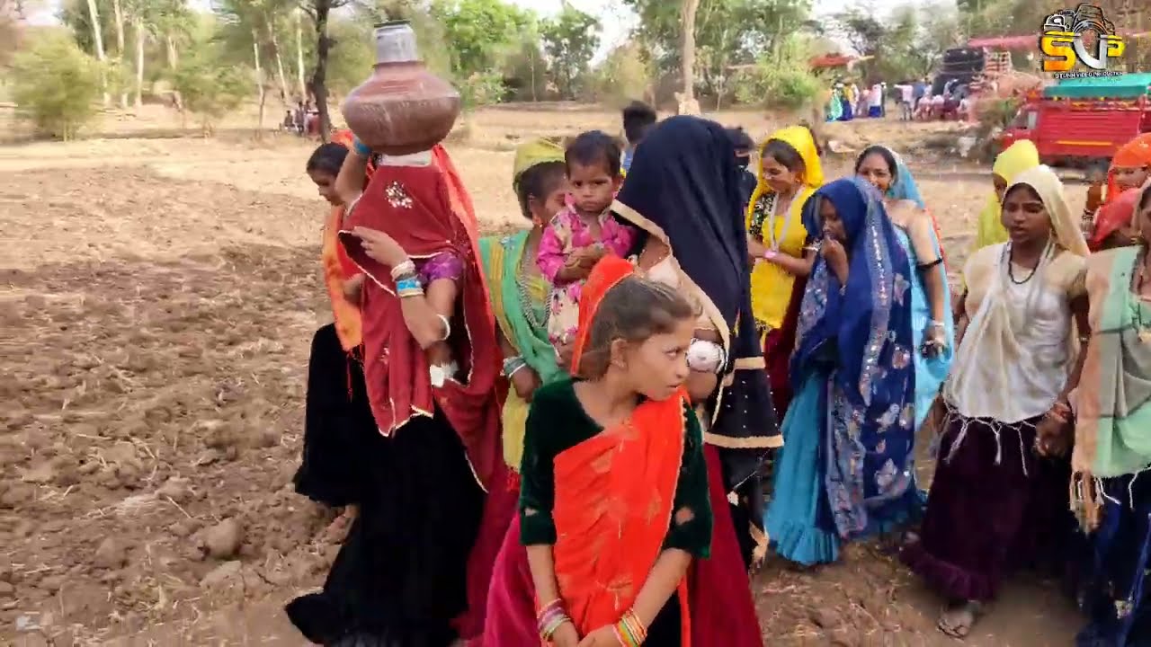 तारा हांड भाबरिया आवे मारी लोहड़ी, आदिवासी लड़कियों के बीस पानी देने की परम्परा  गाने मे झगडा वीडियो