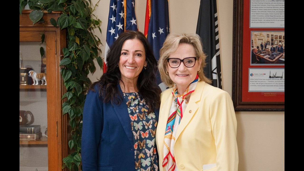 Senator Hyde-Smith Seek Commitments for UMMC Gaining National Cancer Center Designation