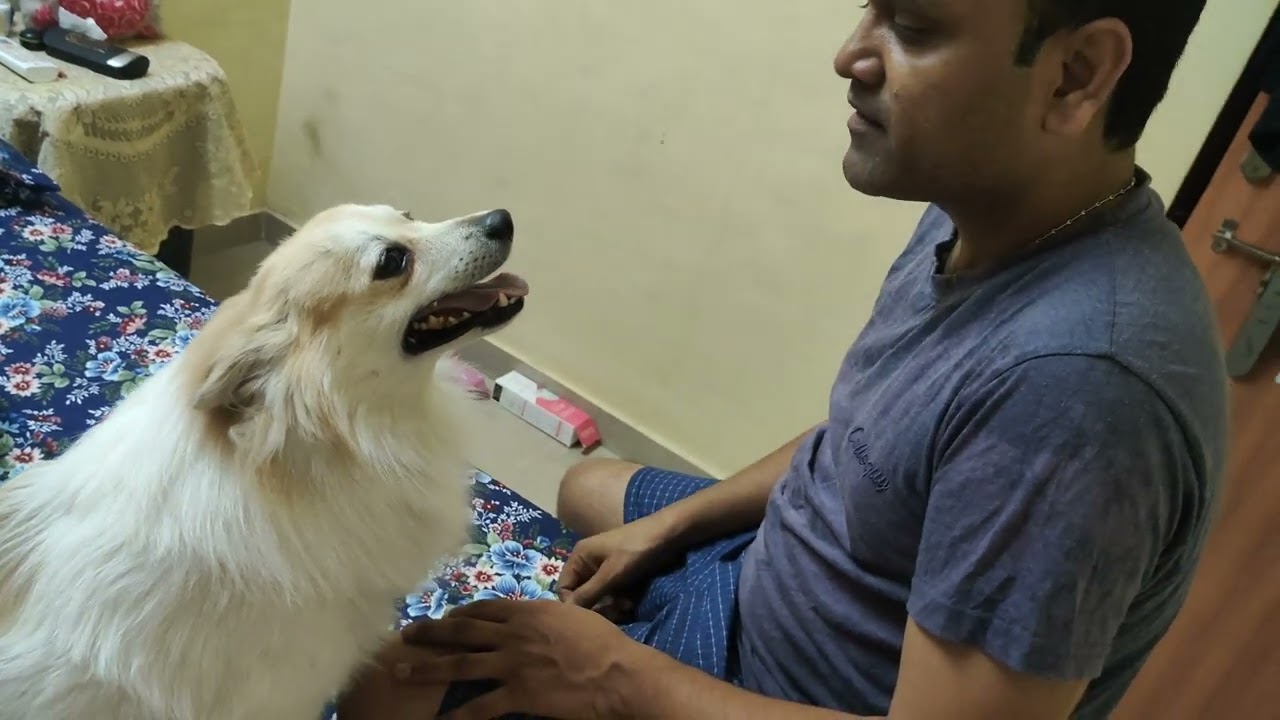 mere bache ko Ghar se bahar nikal Raha hai ye admi m kya Karu ab 😰