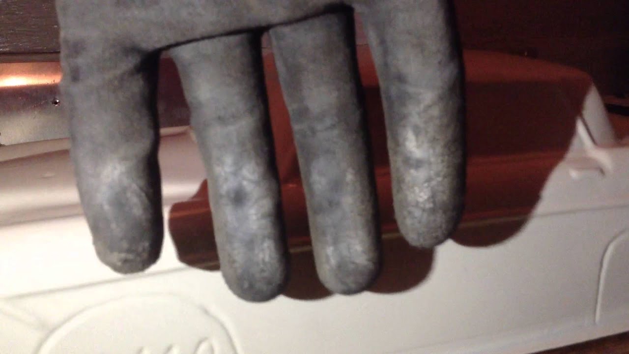 Quick video on cutting the windows and arches out of an ABS Banger Shell