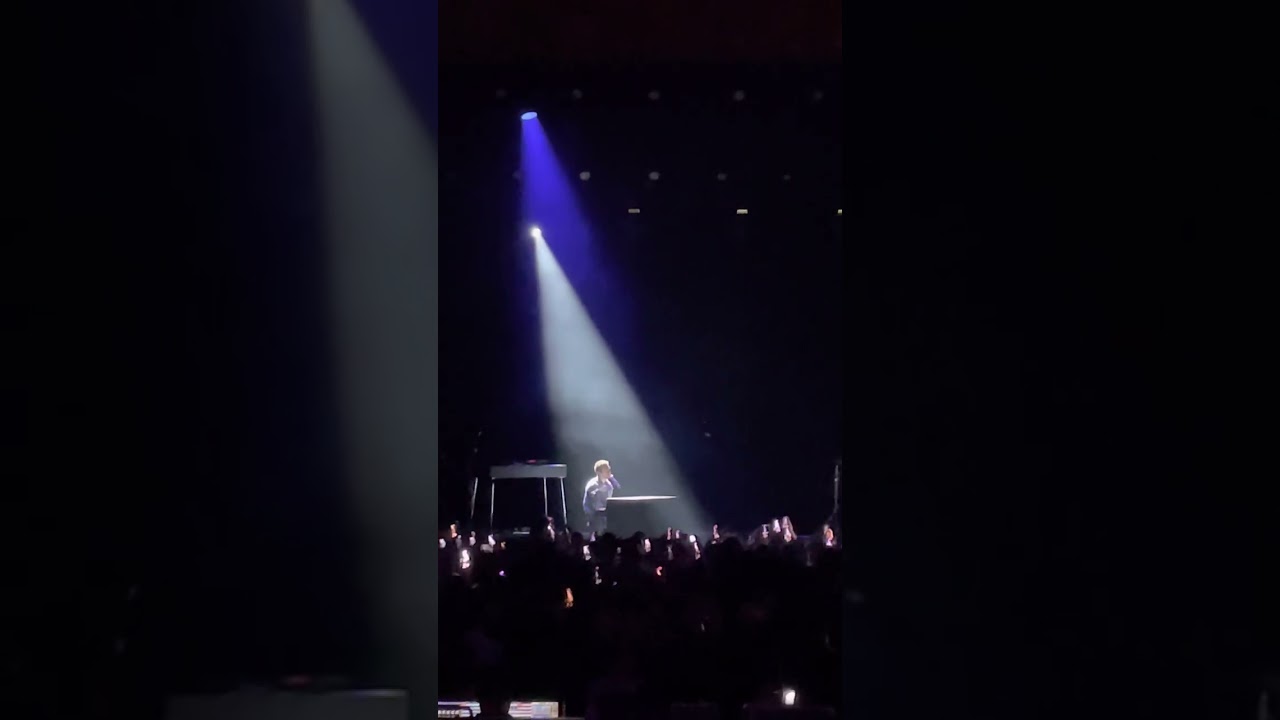 I Can’t Let You Go - Finneas - New song ! live in Melbourne 2023