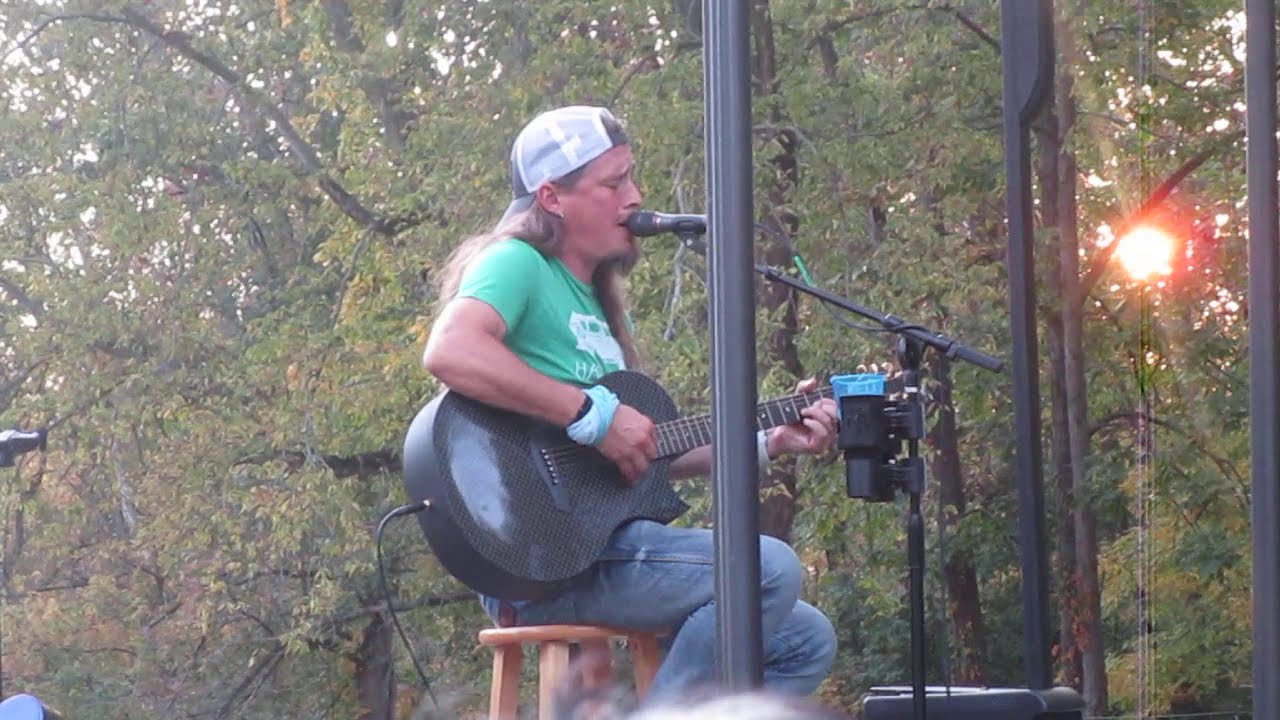 Alyssa Lies Jason Michael Carroll Live Barnyard Bash Indianapolis, IN 10-10-20