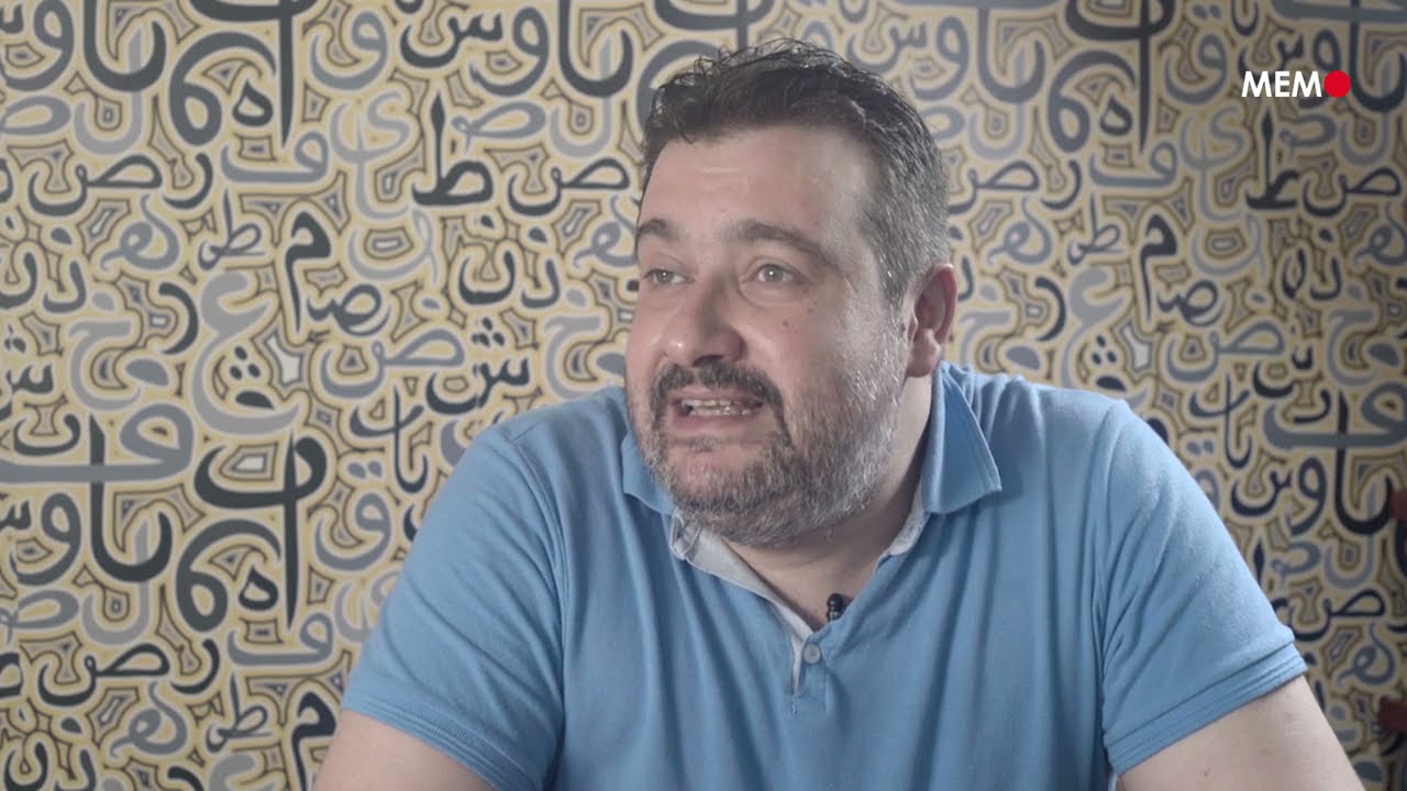 a luta do jovem s&iacute;rio que fundou o &ldquo;Centro da l&iacute;ngua &aacute;rabe&rdquo;