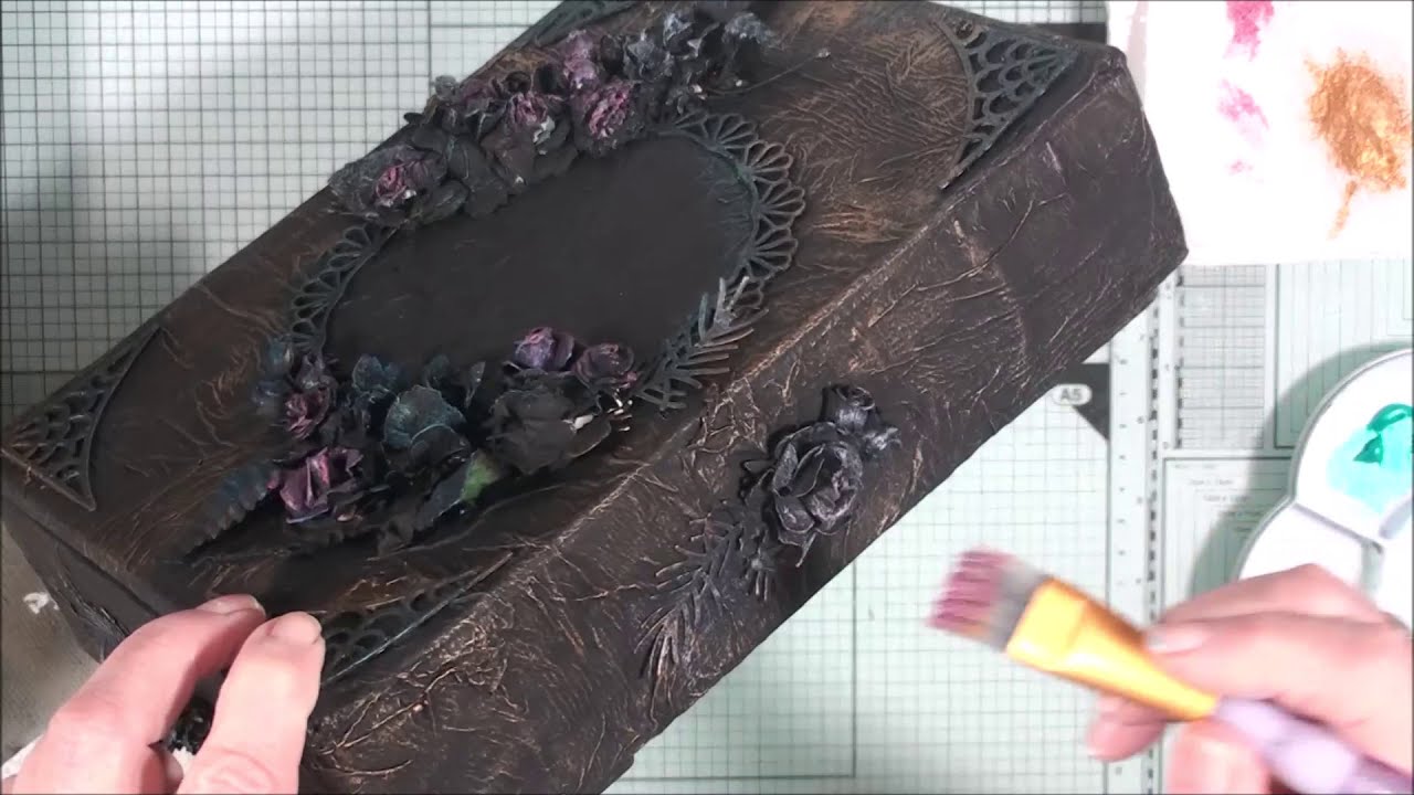 Recycle your Papercraft Society box