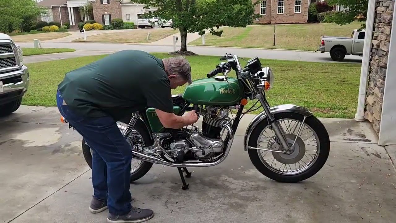 1974 Norton Commando First Start