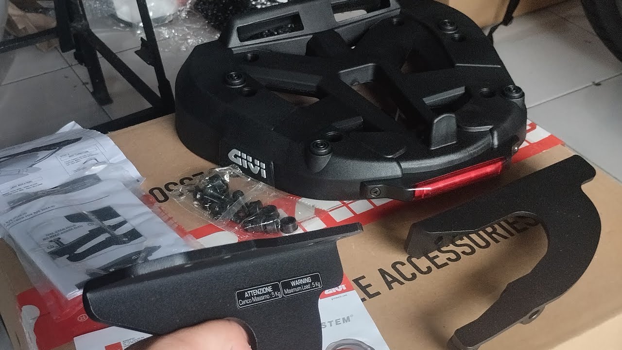 Bracket Polytron FOX R / S RACK SYSTEM SRX GIVI BASEPLATE M7M