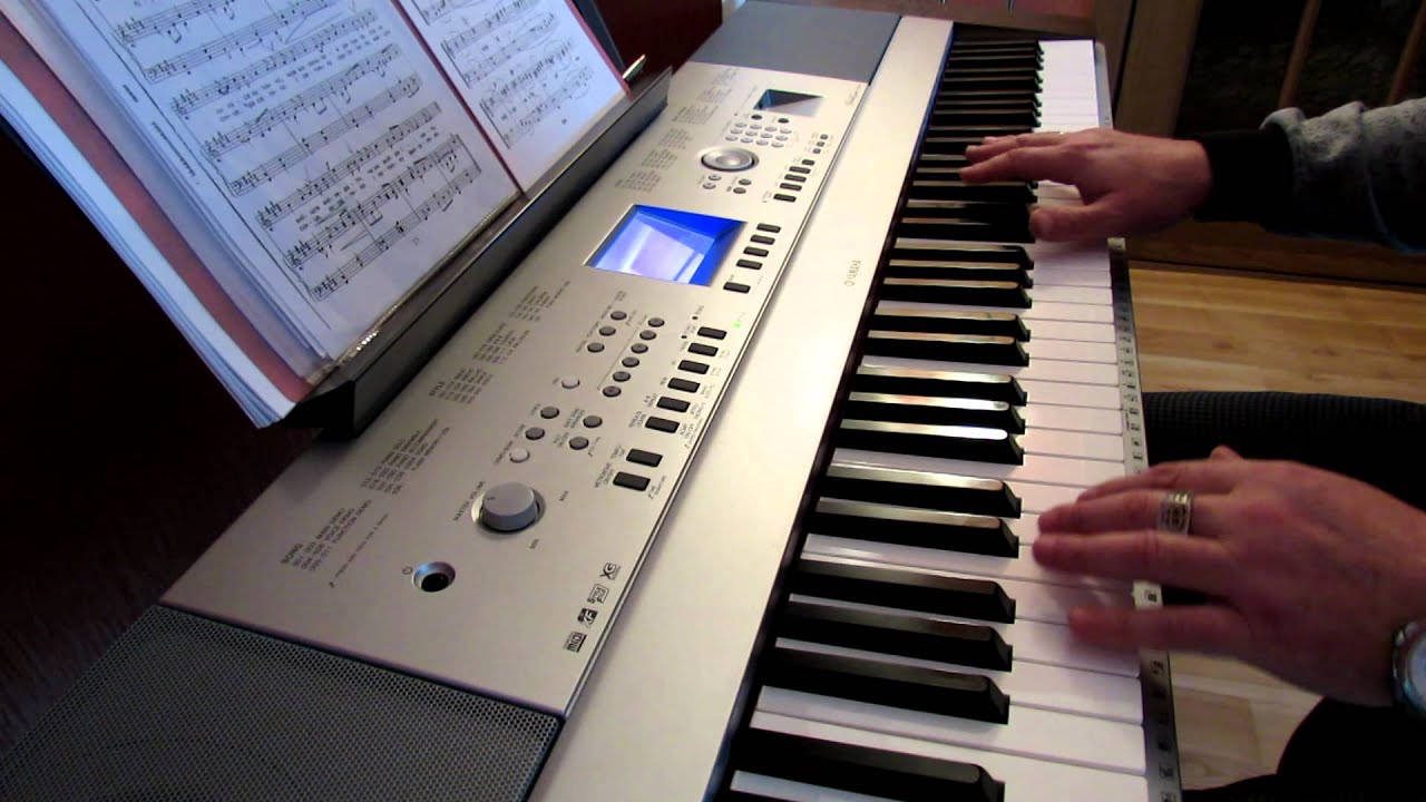 YAMAHA DGX 640 Chopin