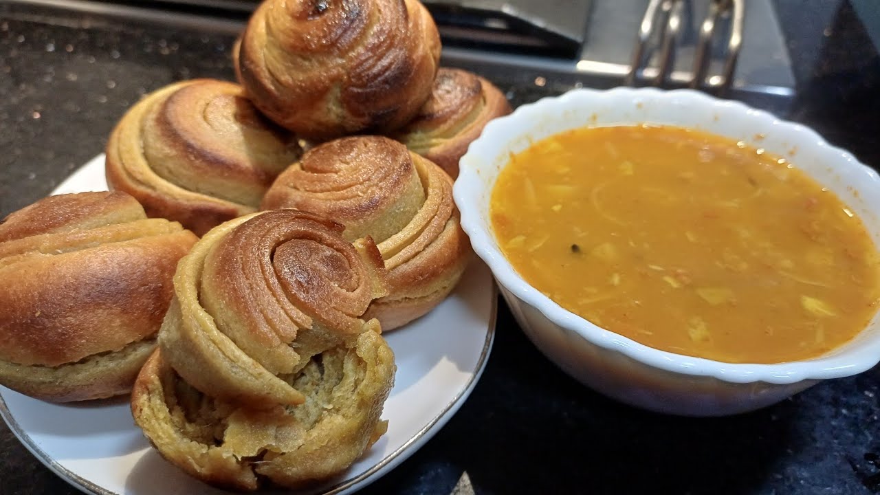 Moong dal aur aate ki bati 😋😋🥰#bati # Food #Foodie # youtube video 