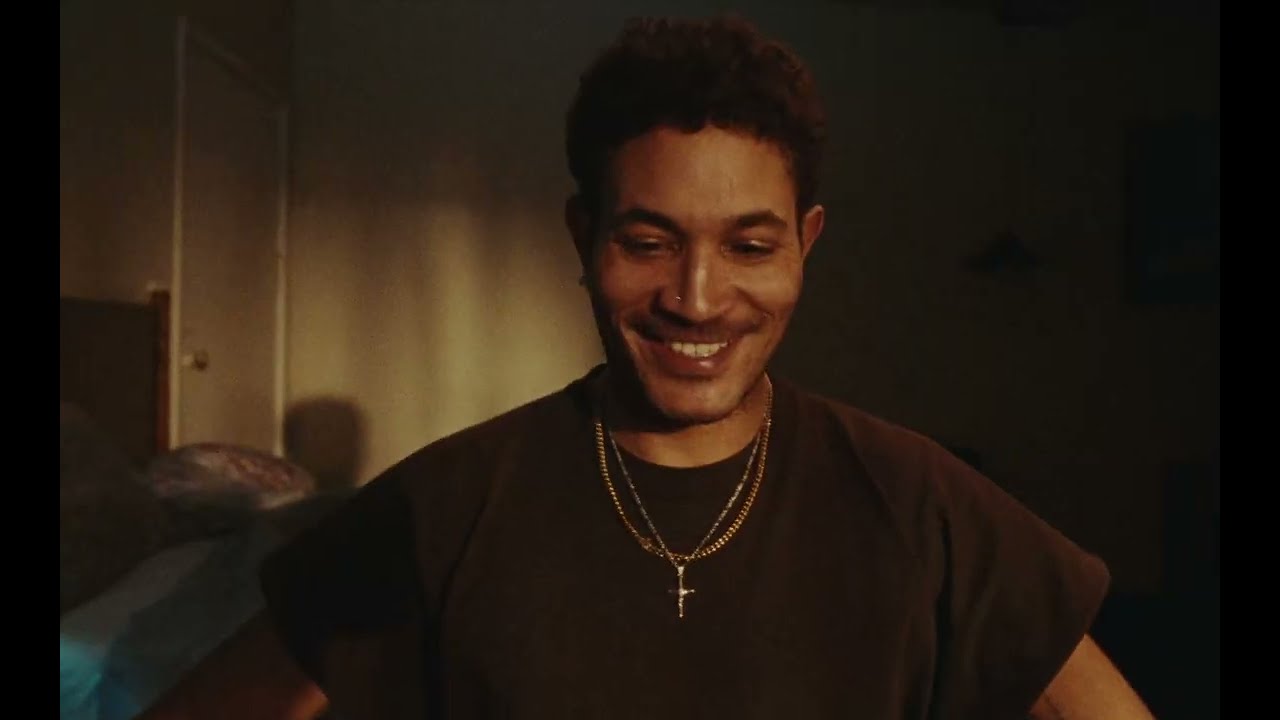 Bryce Vine - Drugs [Music Video]