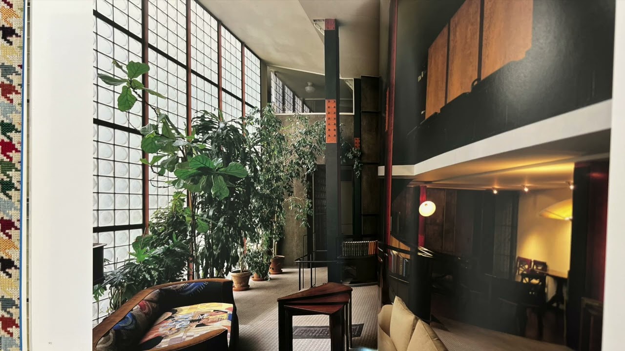 Pierre Chareau's Glass House
