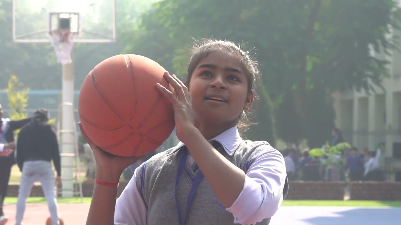 School Tour - Holy Public School Greater Noida