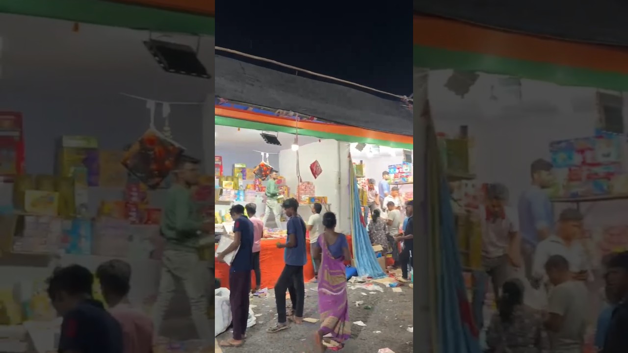Baleswar Crackers Market 🫰#trendingshorts #crackers #diwali #subscribe #likeforlikes #viralshort