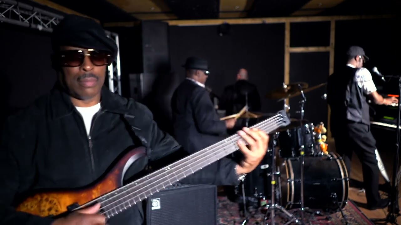 Chester Bassman and Friends - Its What You Want Its What You Got