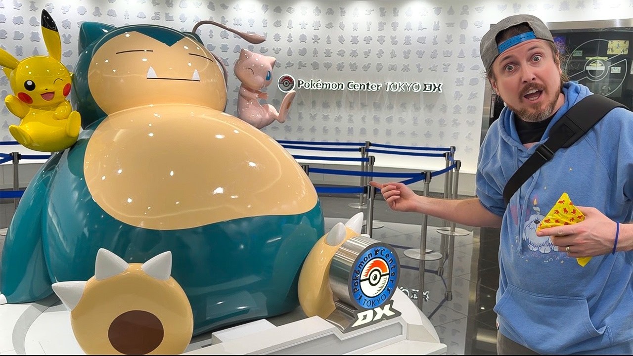 Full Tour of My Favorite Pokemon Store In The World!