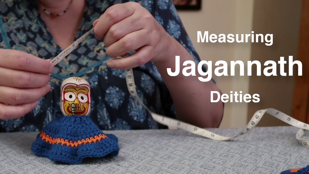 Measuring Jagannath Deities