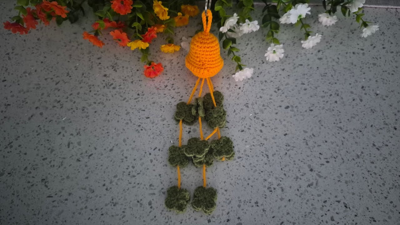 Crochet Keychain pattern! Lucky Clover use as Keychain and Windchim! Step by step tutorial beginners
