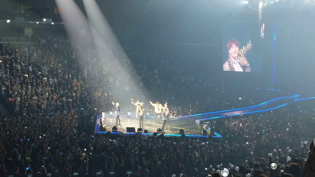 Dope/Boy In Luv/Go Go/Blood Sweat and Tears/Fire - BTS Newark Day 1