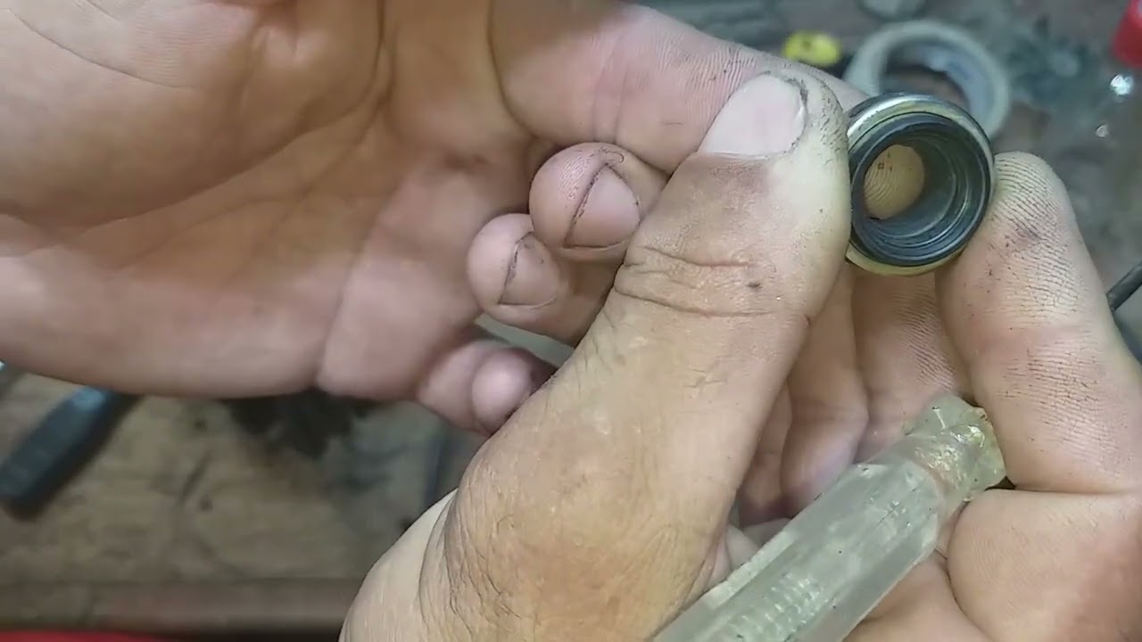 (ASI FUNCIONA Y COLOCAMOS). SELLO MECANICO BOMBA AGUA.(THIS WORKS ). WATER PUMP MECHANICAL SEAL.