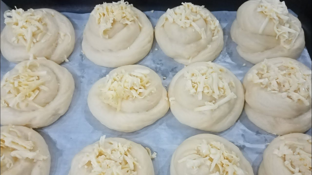 ENSAYMADA (WITH MASHED POTATO) | Helen Tabinas Vlog