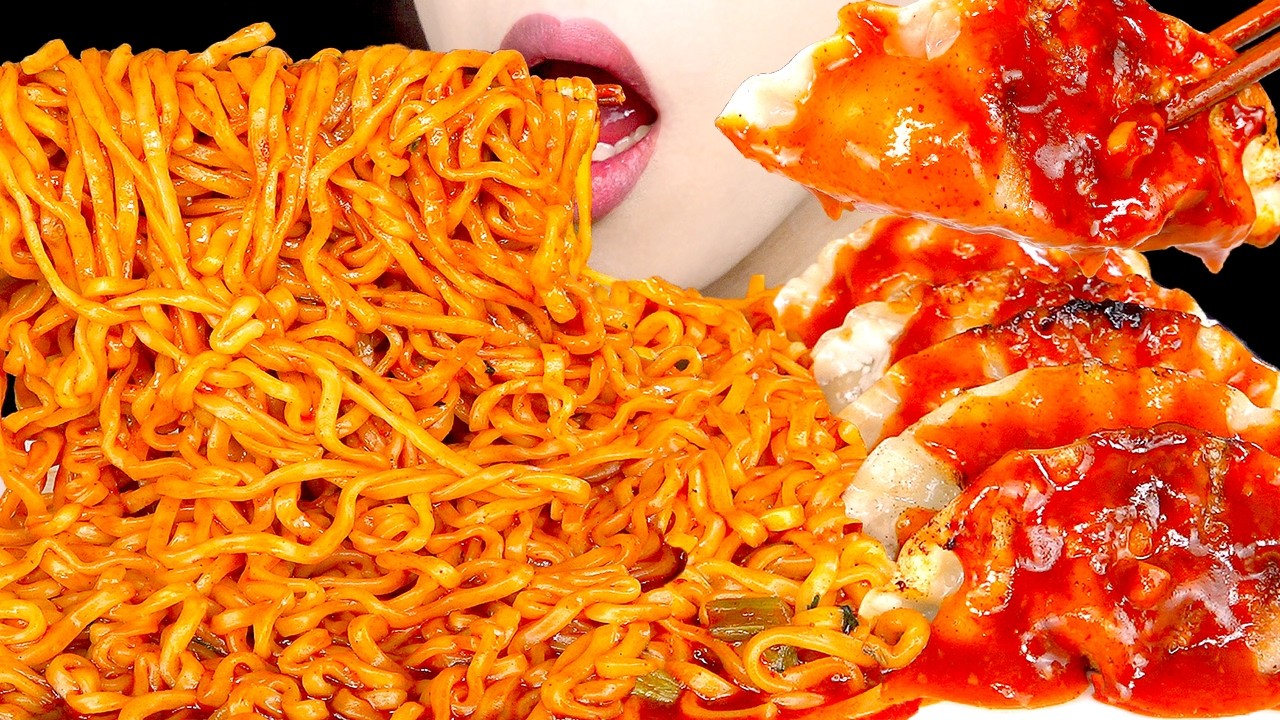 ASMR MUKBANG | 간짬뽕 만두 먹방 SPICY NOODLES SPICY DUMPLINGS NO TALKING EATING SOUNDS | XENO ASMR 제노