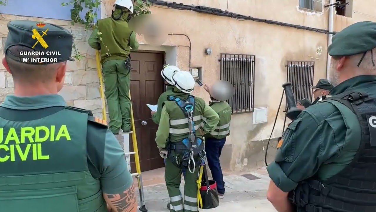 Operación de Guardia Civil e Iberdrola contra los enganches ilegales en Albelda de Iregua