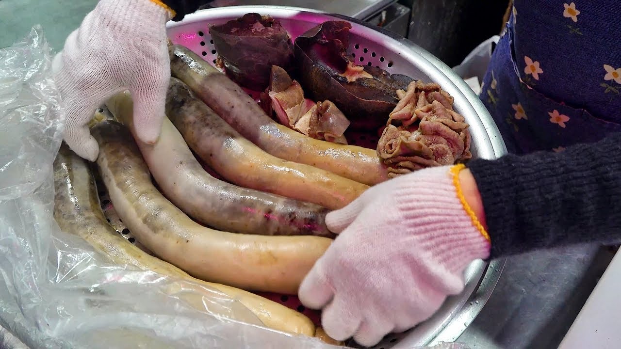 제주도 원탑 막창순대 순대 내장? 서울에서도 사러 오는 건입동 맛집 금호정육점 / sundae / pork offals sausage  / Korean street food