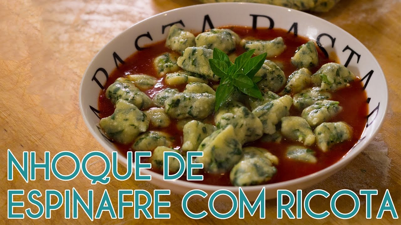 Nhoque de espinafre com ricota