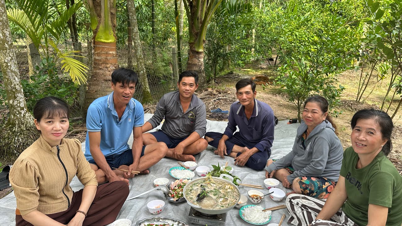 Cả tem náo loạn vây bắt con cá khủng này / trúng đậm 