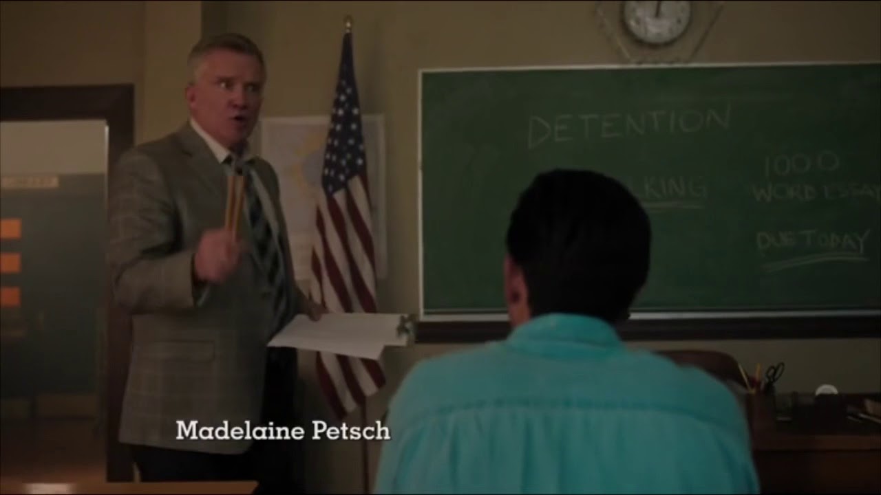 The Parents Get Sent to Saturday Detention | 3x04 | Riverdale
