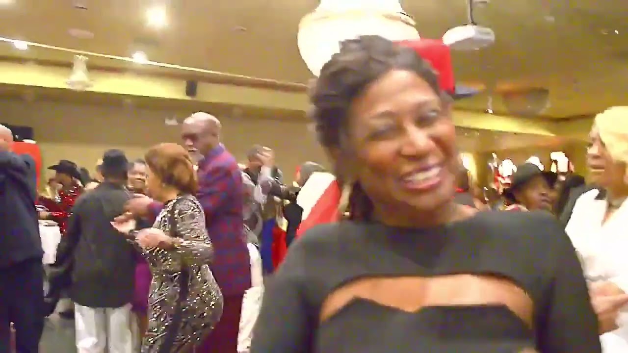 StepChi (Steppin in Chicago) presents A MIX OF PREEMINENT STEPPIN.