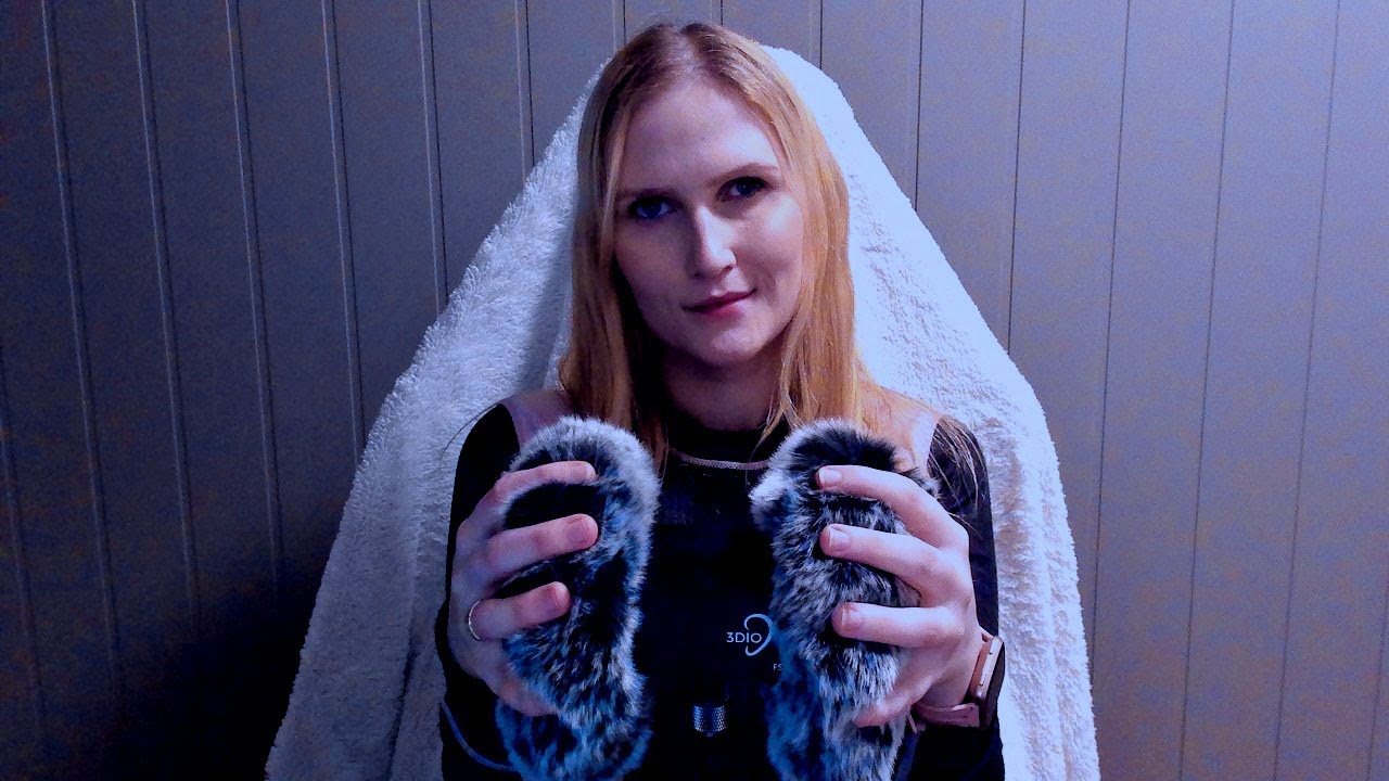 ASMR Fluffy Ear Massage
