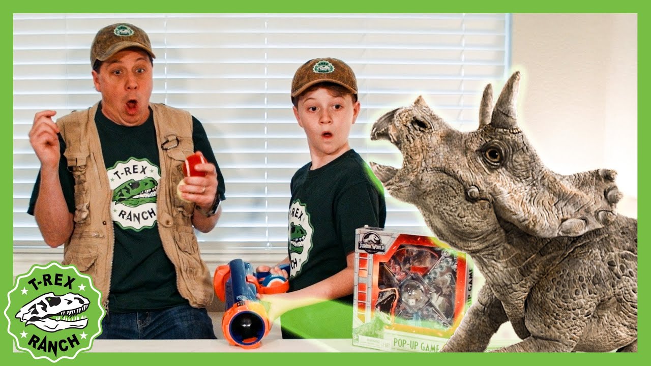 🧑‍🎄Snow & Dinosaur Eggs at Dino HQ | @TrexRanch | NEW Superhero Cartoon for Kids | Moonbug Kids