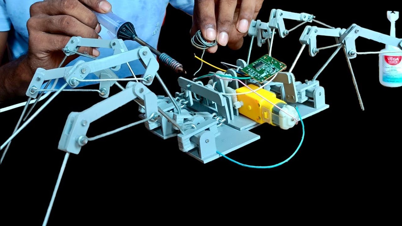 I built a Walking Spider Robot using PVC || 8 Legs in Action @mr.technicalverma7506 