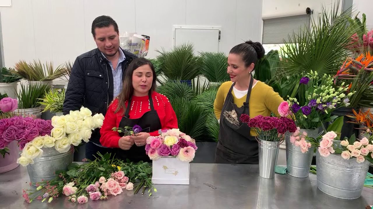 Carlota Flower Lab de visita con Ana Galena