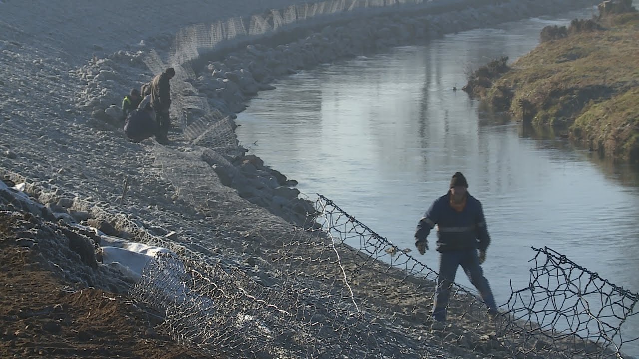 LEGNICA. Bobry zniszczyły wały na Kaczawie?