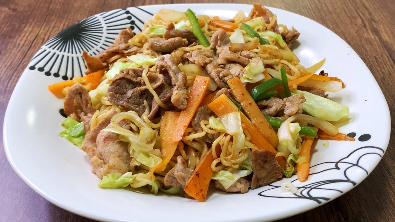 Instant Ramen Hack #2 | Yakisoba Noodles