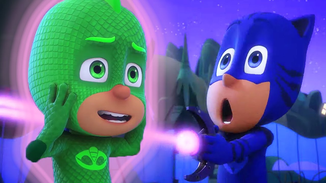 PJ Masks Super Pigiamini | Geco e il Russosauro | Cartoni Animati