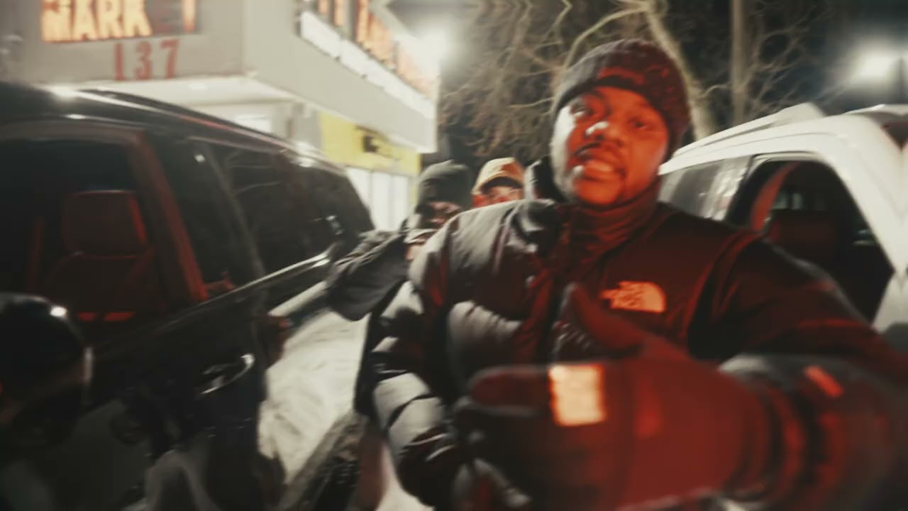 Trap1hunnit - Yellow Tape (Shot by Kris Cole)