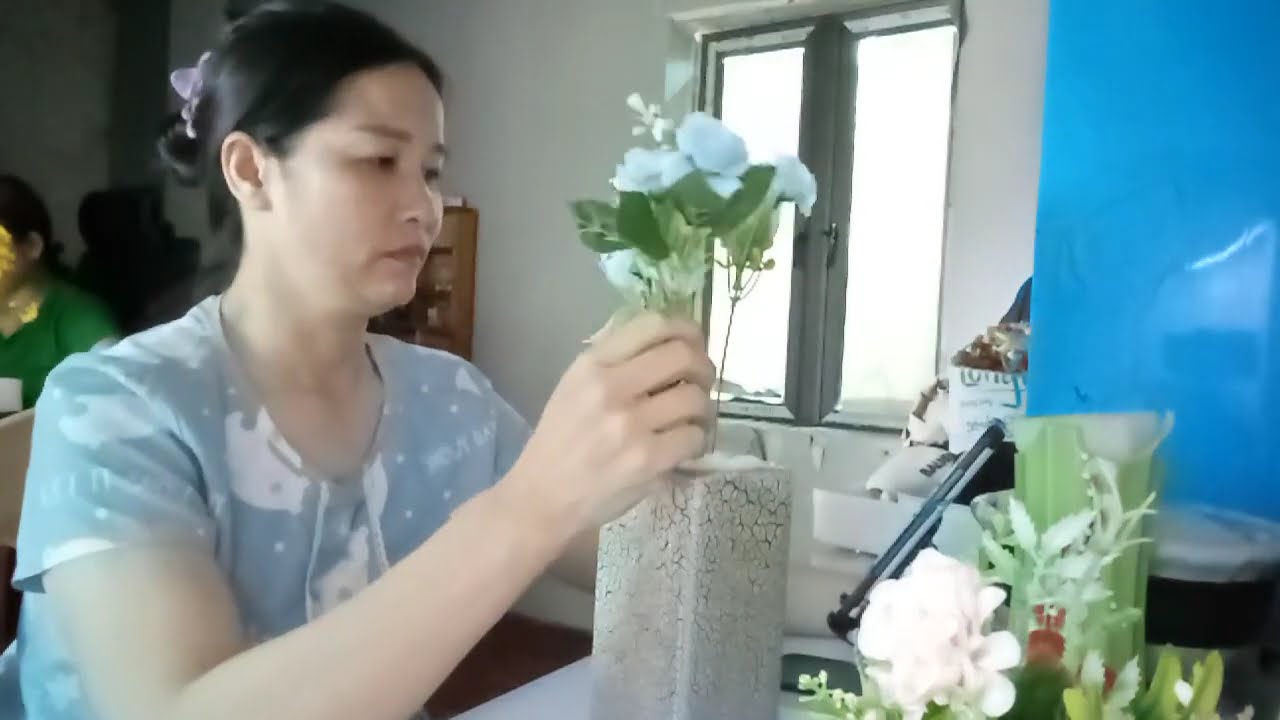 hướng dẫn chi tiết cách cắm hoa hồng xanh xinh xắn tại nhà bạn chưa biết